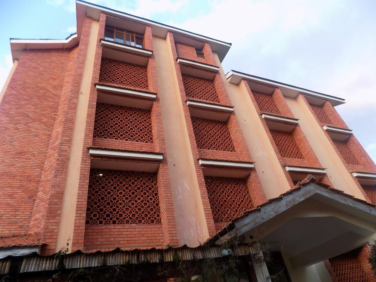Kayegi Hotel Mbale Kültér fotó