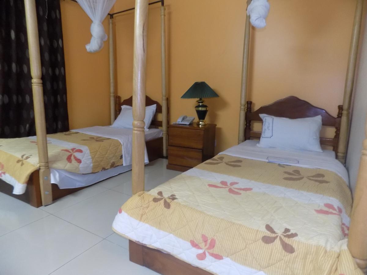 Kayegi Hotel Mbale Kültér fotó